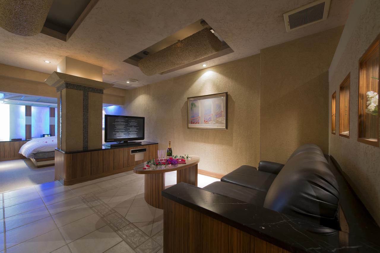Hotel Chateau Briant (Adults Only) Saitama Dış mekan fotoğraf